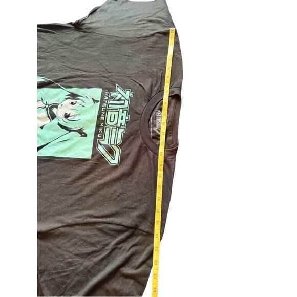 Hatsune Miku Anime Shirt - Picture 5 of 7